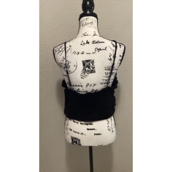 Shein Black Ruched Lace-Up Front Cropped Tank Top W/ Adjustable Spaghetti Straps - Picture 4 of 4